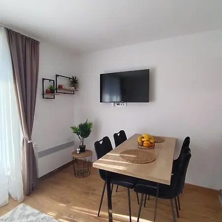 Alibikopaoniksky32 קופאוניק